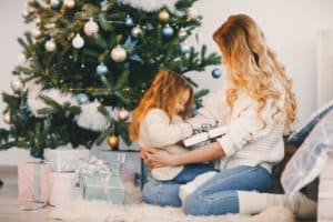 Weihnachten mit Kindern: Nehmen Sie sich Zeit für die richtigen Geschenke!