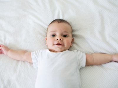 Geschlechtsneutrale Namen: Die schönsten Unisex-Vornamen für Dein Baby