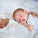 Wie Mütter nach der Geburt einen Geburtsbericht mit allen Details zur Entbindung anfordern können. Rechtliche Grundlagen, Vorgehen & Tipps